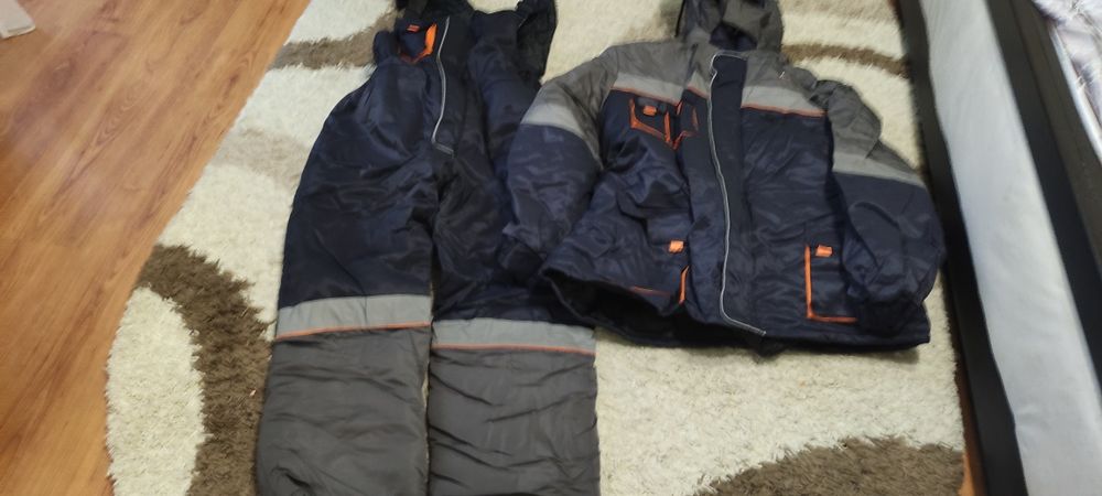 Зимняя куртка и комбинезон для охоты и рыбалки