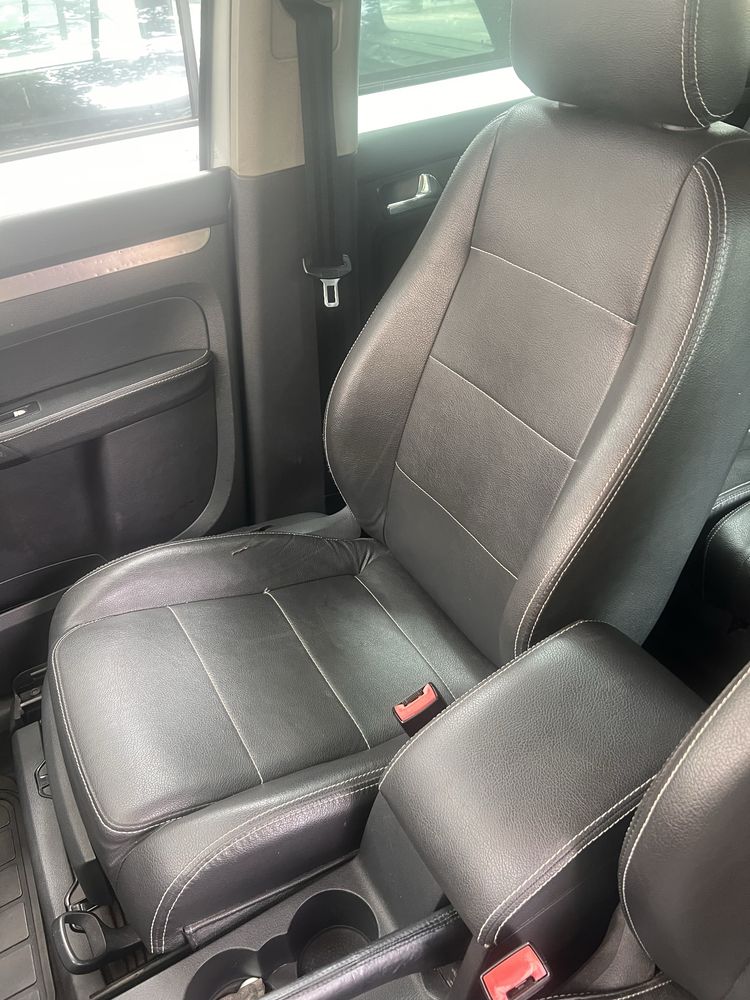 Volkswagen touran 7LUGARES 2.0TDI
