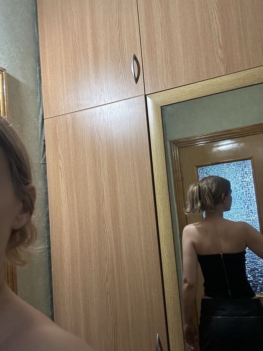 Корсет чорний атласний