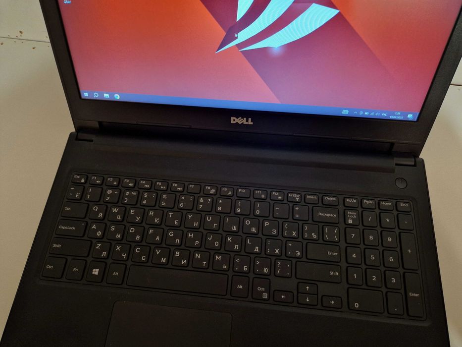 Игровой Ноутбук DELL 15"/Core i5-8250u/Видеокарта 2GB/ТАНКИ/GTA5/CS GO