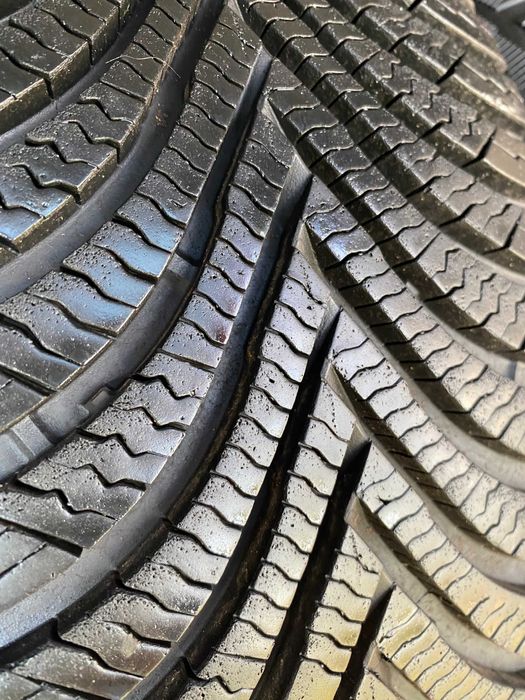 Opony Zimowe  Michelin 205/55/16 Para/komplet Tanio Warszawa 7 mm