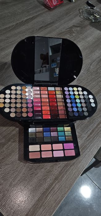 Kit maquilhagem da sephora