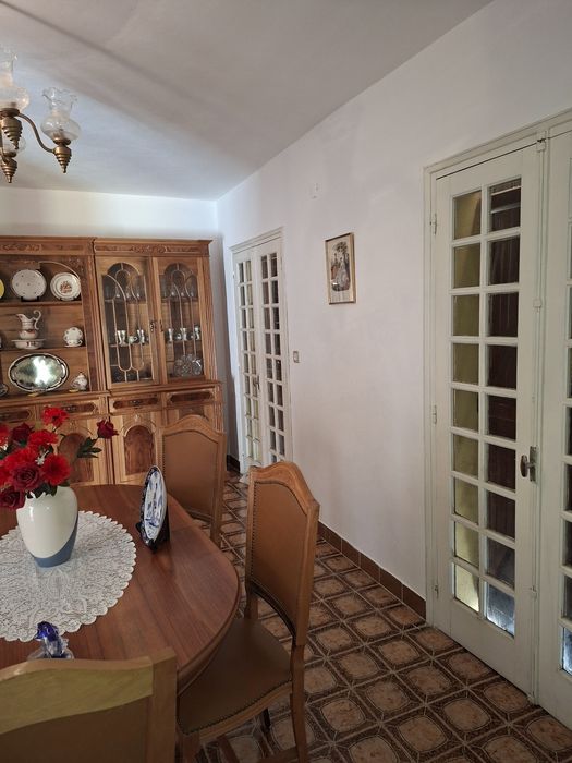 Moradia T4 com garagem