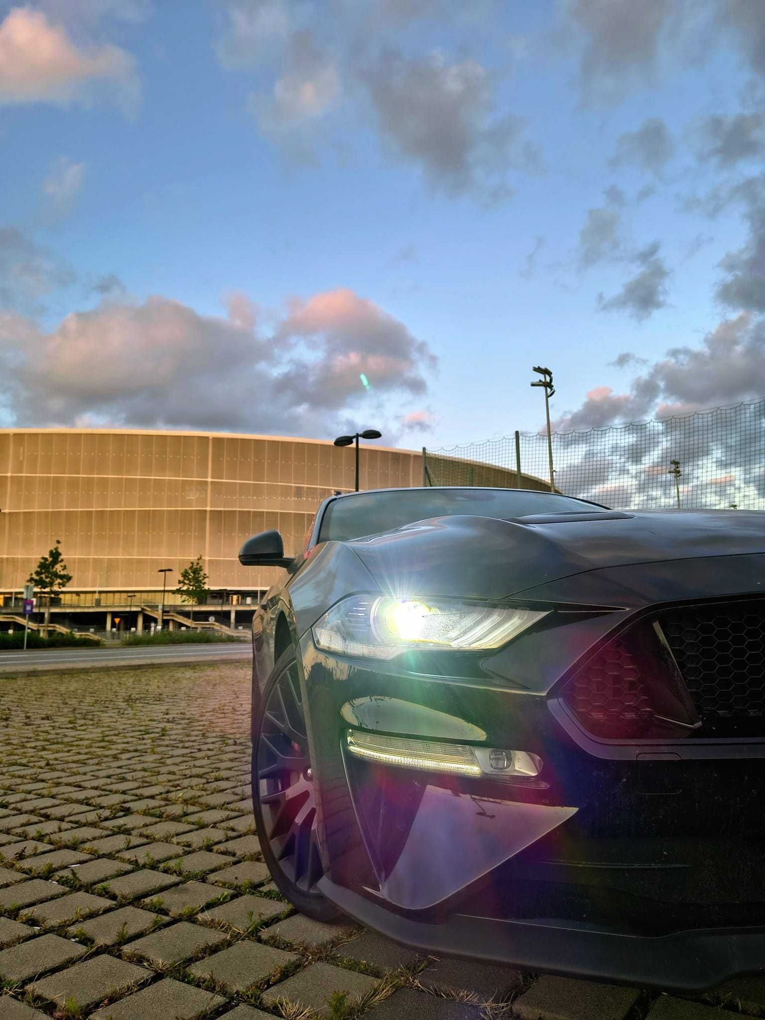 Wynajem FORD Mustang GT 5.0 V8 450KM Cyfrowe zegary, Aktywny wydech