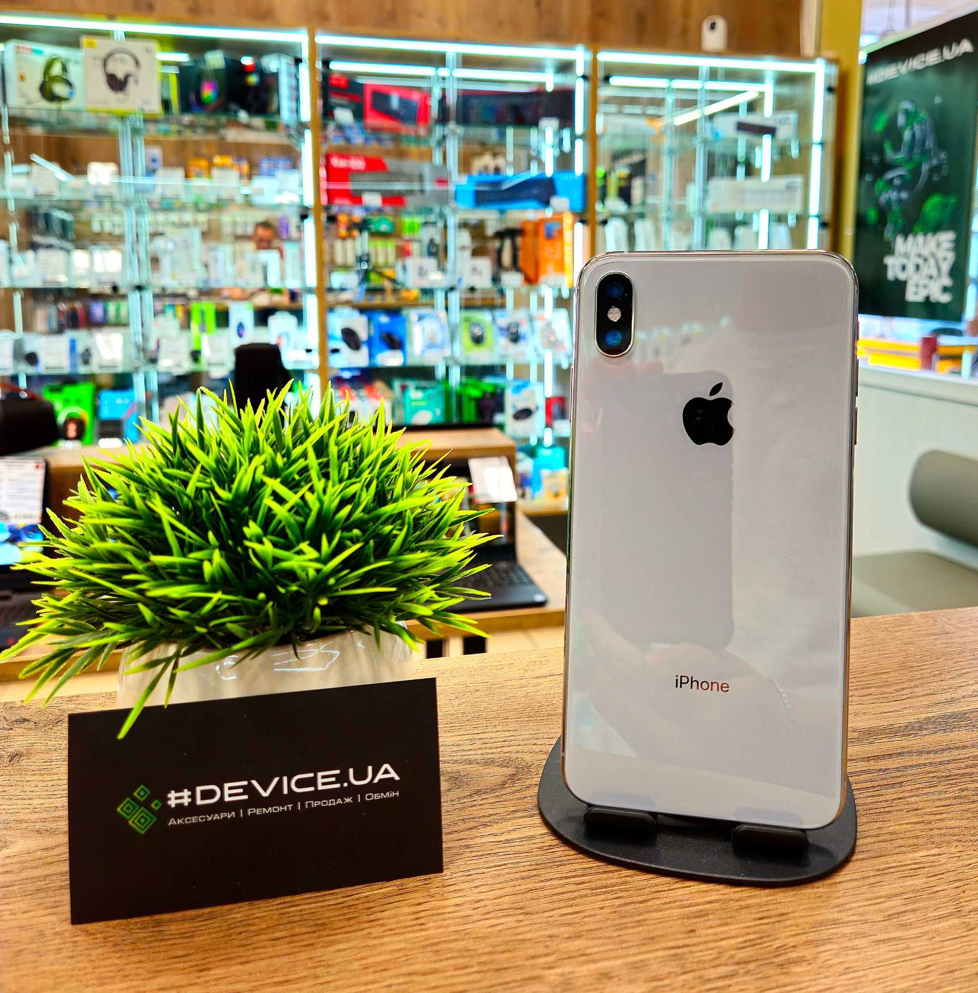 Смартфон iPhone Xs Max  256Gb (АКБ 100%) Neverlock
