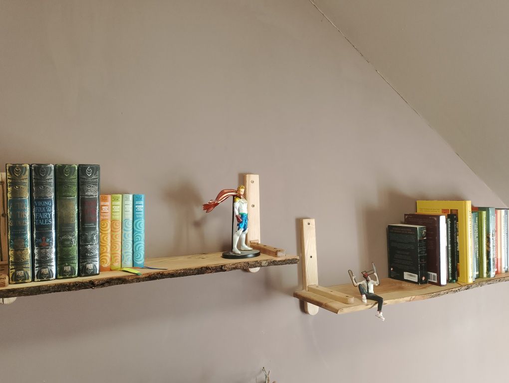 Rustykalne Półki jesionowe z żywą krawędzią NA WYMIAR