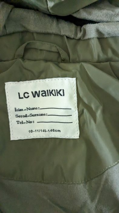 Вітровка для дівчинки