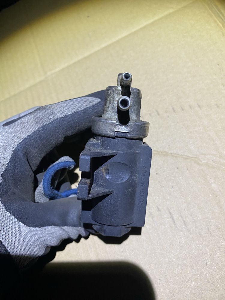 Audi a4b6 zawor podcisnienia