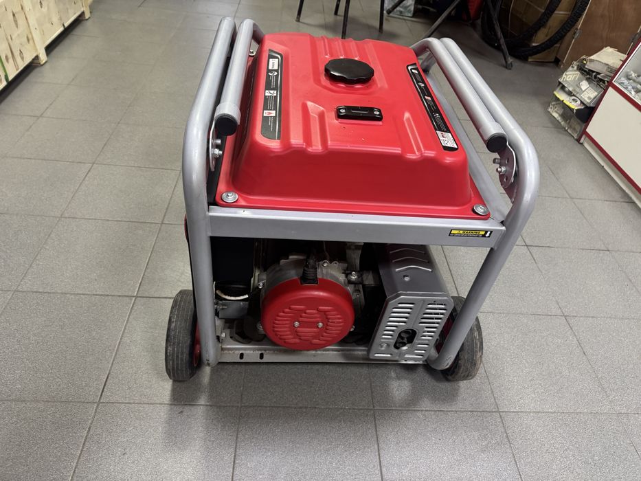 Бензиновий генратор Suptech 6500TE 5.5 квт