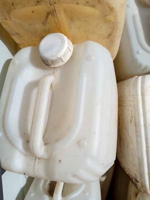 Канистры 20 литров