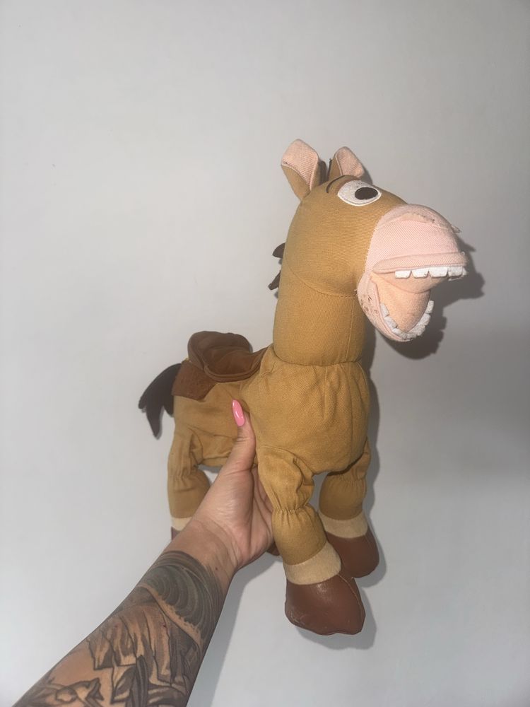 Mustang toy story 4 zabawka interaktywna