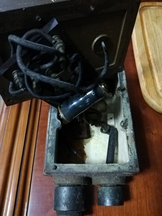 Interruptor náutico de bitácula.