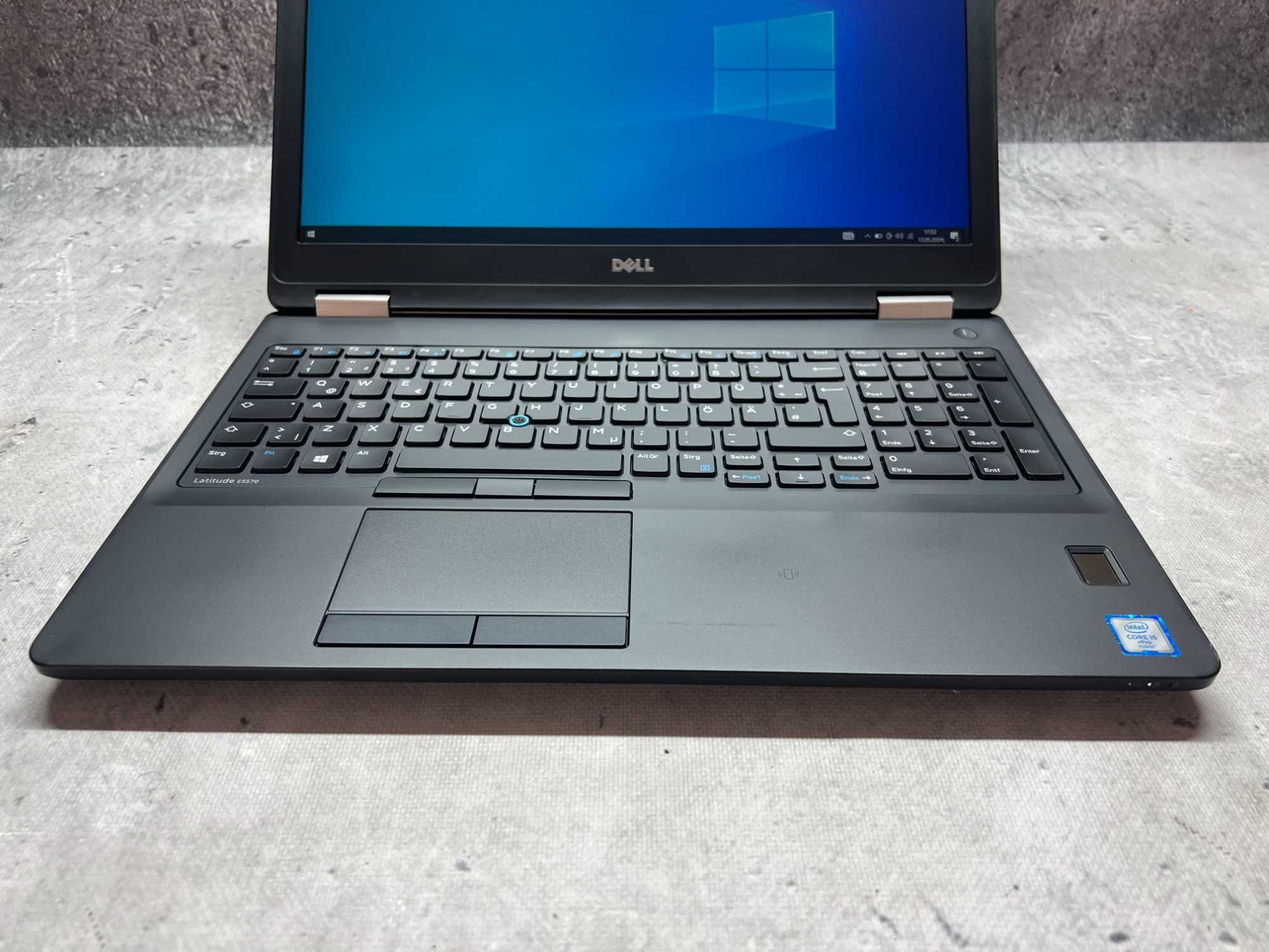 Dell Latitude / i5 6300 3.0 GHz / 16GB DDR4 / 512SSD / 15.6 FHD / W10