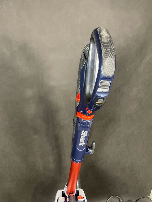 Odkurzacz bezworkowy Shark NZ801EU