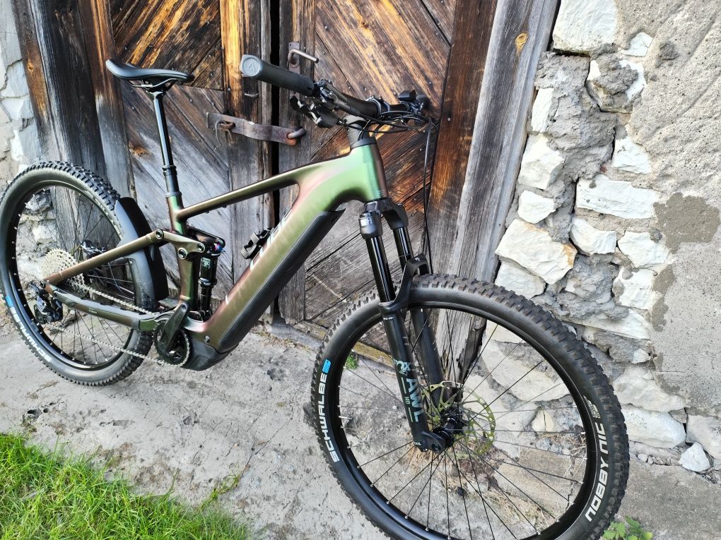 Cube Stereo Hybrid One44 ExC 800  Akku Rama L Tylko 140 KM