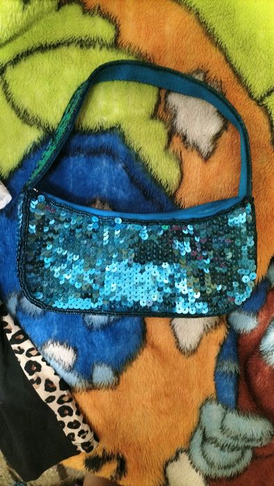 Детская сумочка с пайетками