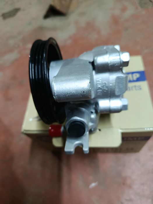 Насос гідропідсилювача