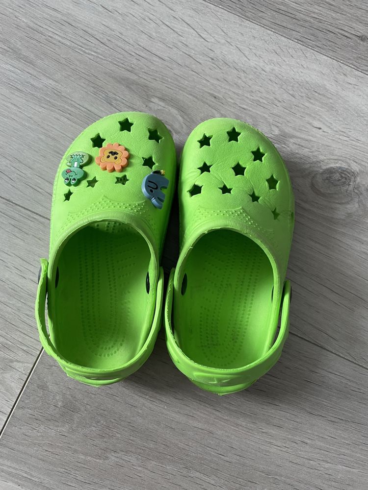 Сандалі босоніжки crocs сандали босоножки 25р 15см