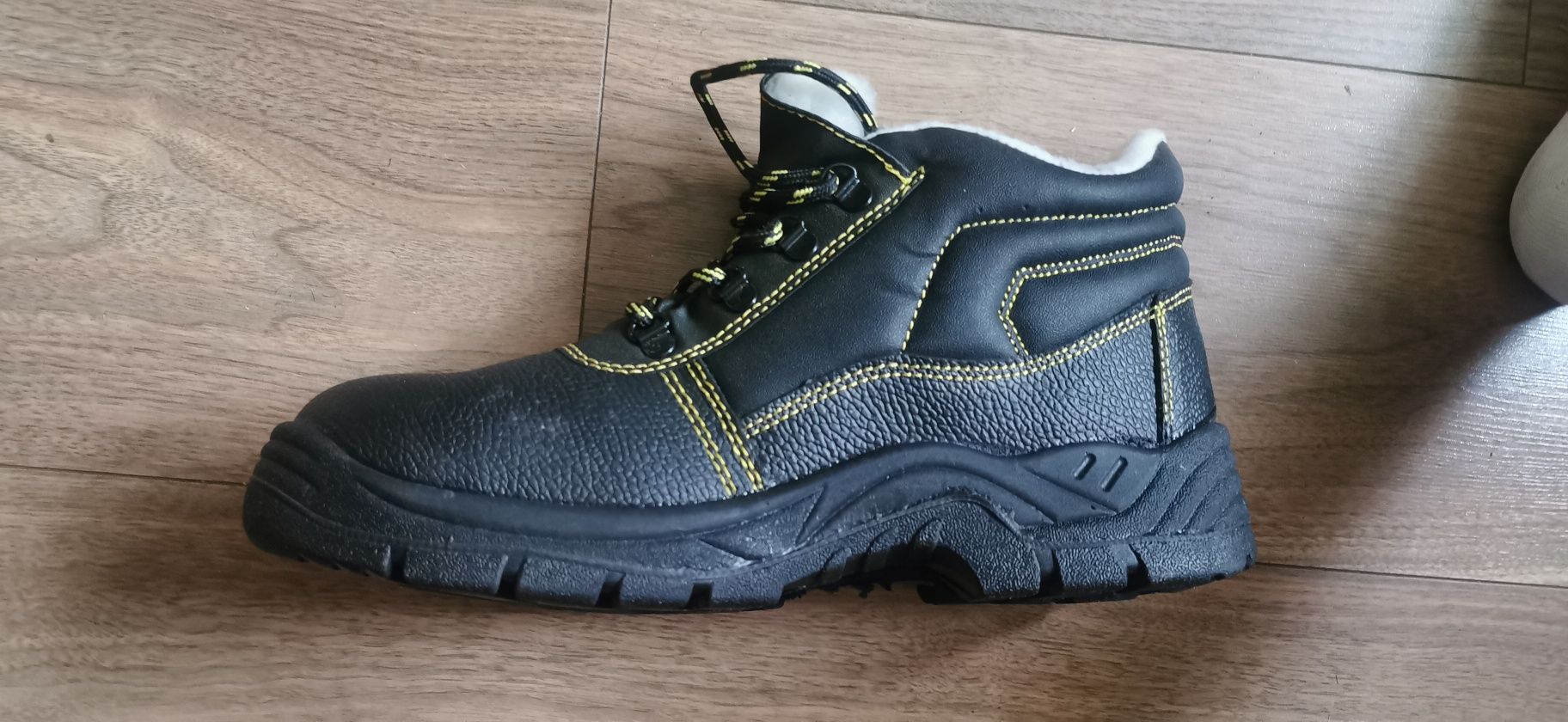 Buty robocze rozmiar 44