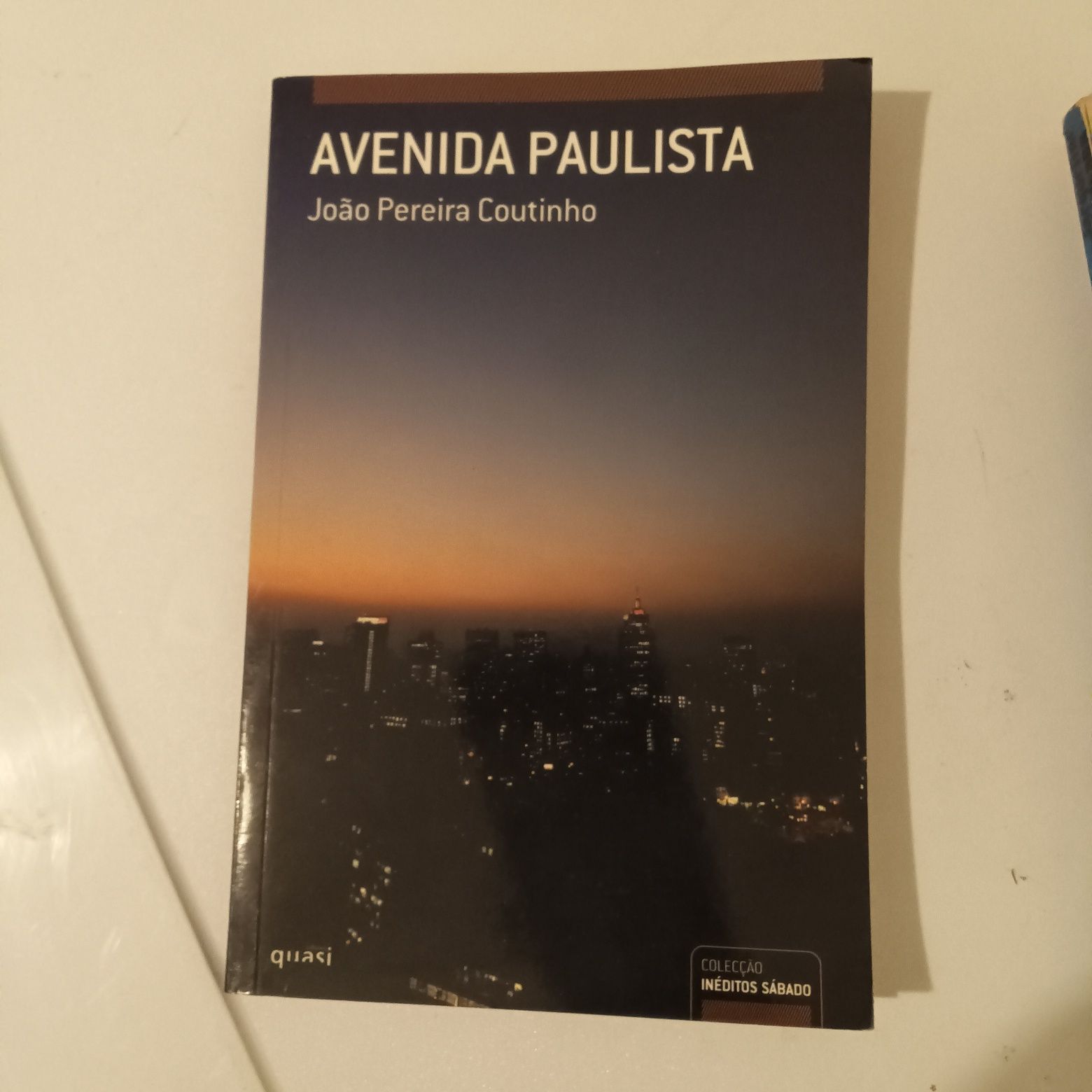 Avenida paulista/João Pereira Coutinho.