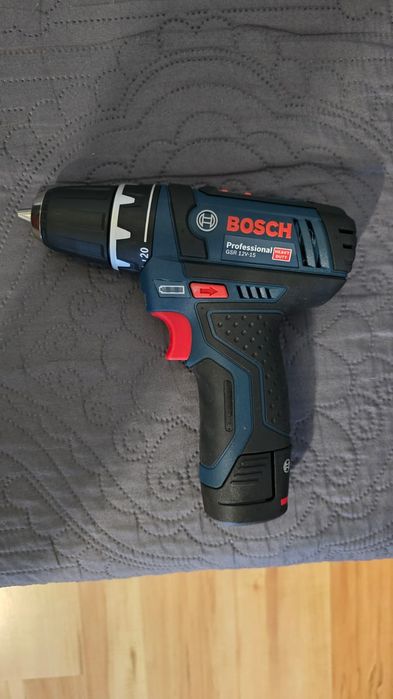 Wkrętarka Bosch 12V