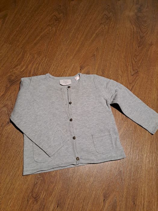 Sweterek dla dziewczynki