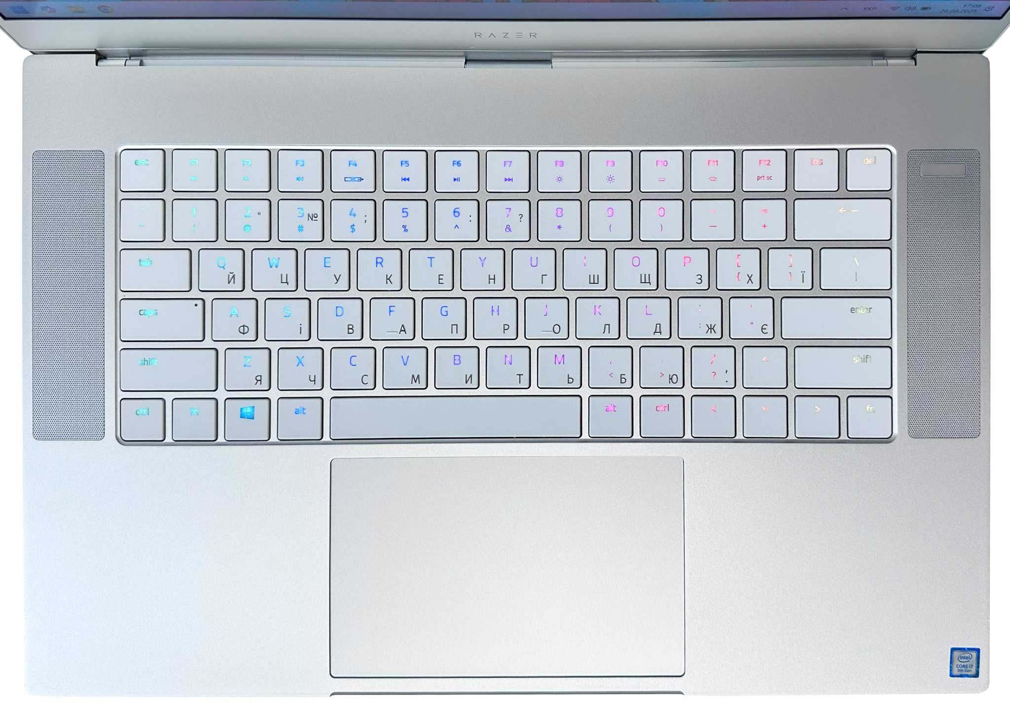 Ноутбук Razer Blade 15: Core i7-9750H/32ГБ/RTX 2070/1ТБ/15.6"