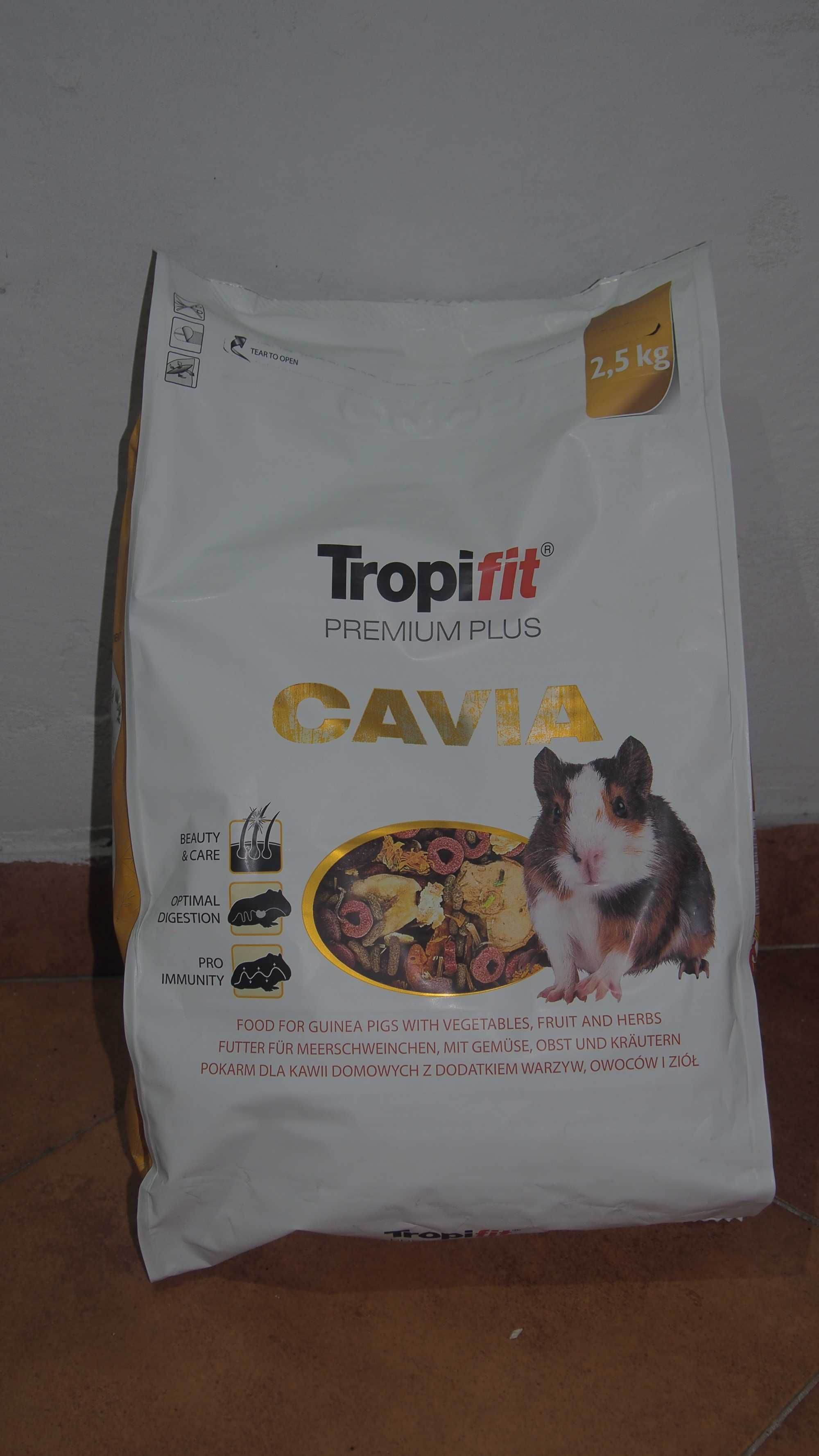 Pokarm dla świnki morskiej Tropifit Premium Plus Cavia  2,5kg