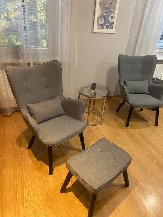 Sprzedam 2 krzesła skandynawskie