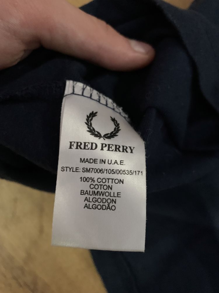 Fred Perry футболочка