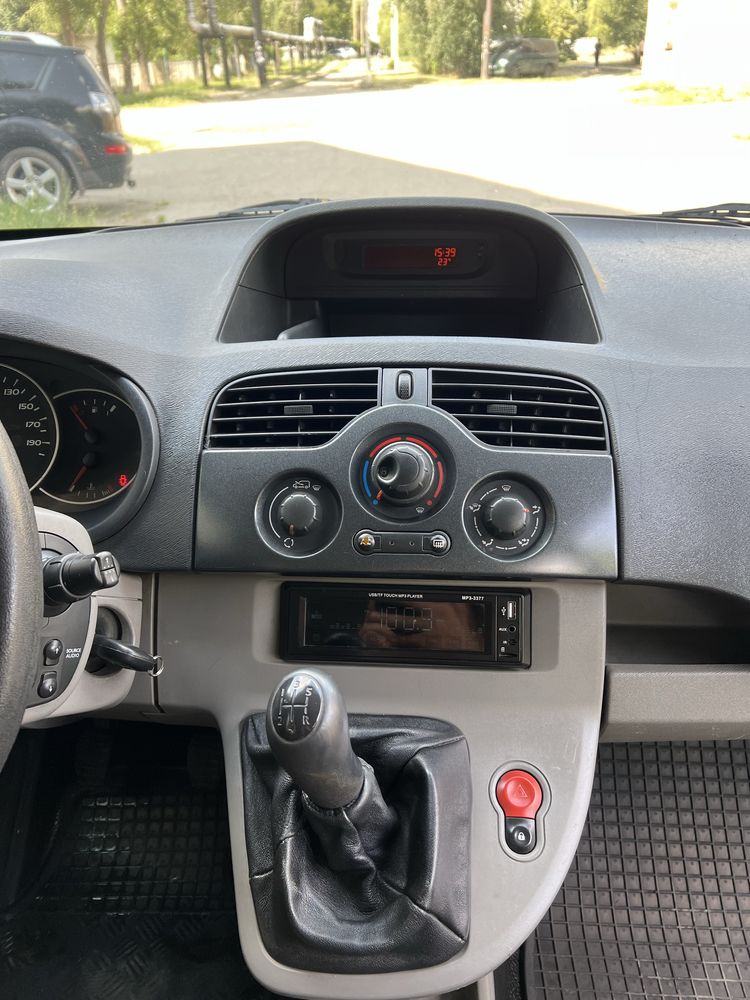 Renault kangoo 2. K9K 1.5