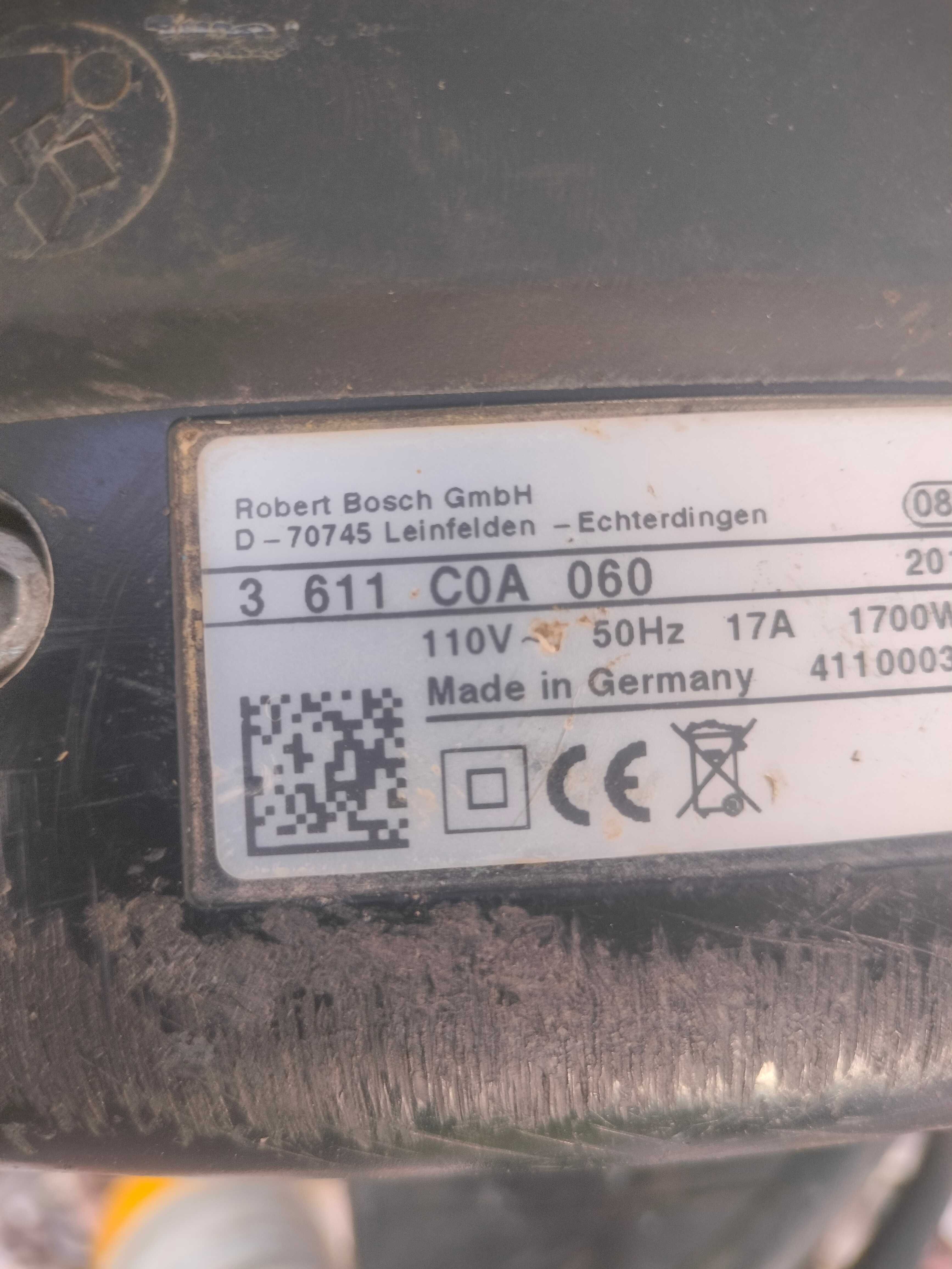 Młot wyburzeniowy udarowy Bosch GSH27vc super stan