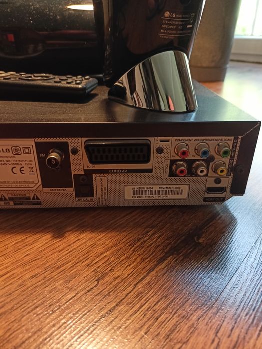 Kino domowe LG używane.