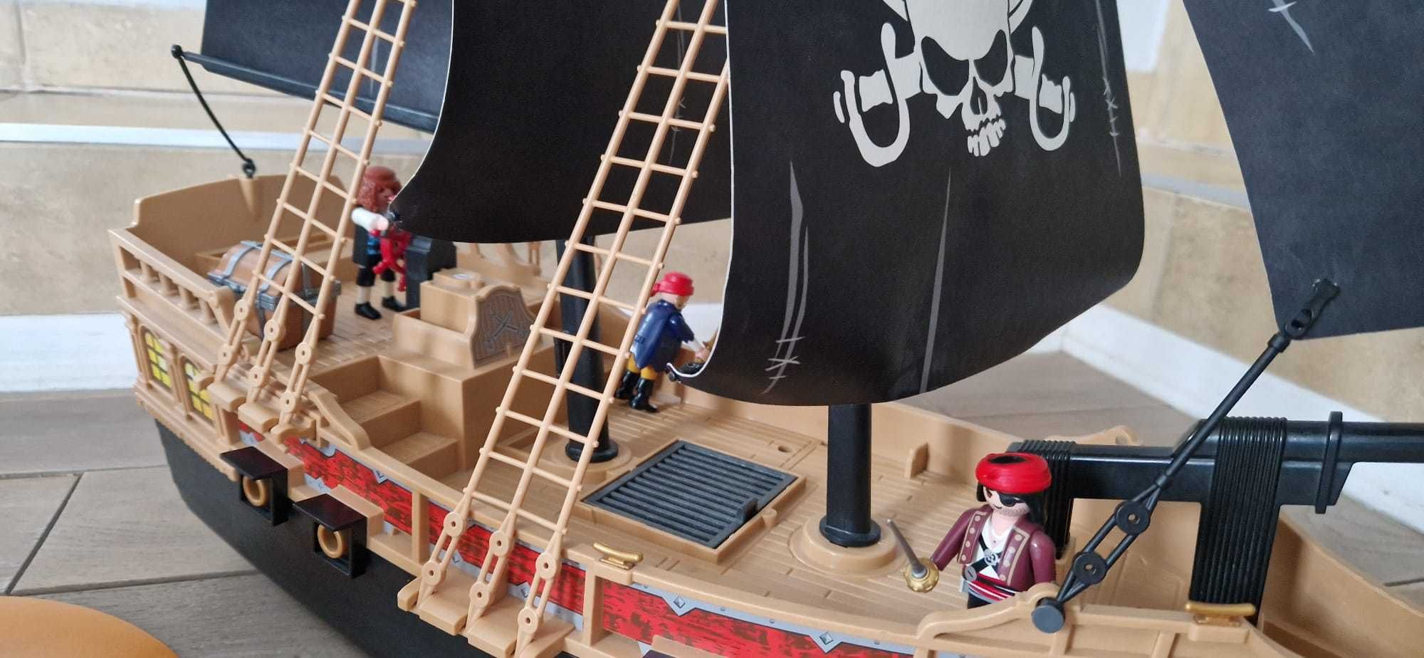 Playmobil statek wyspy piraci