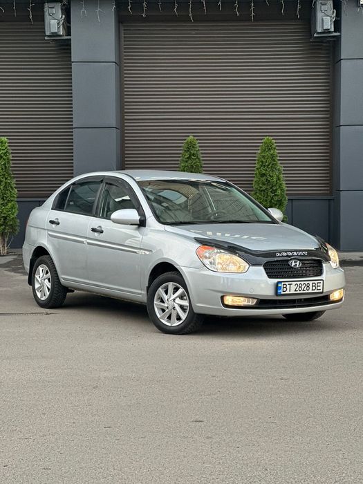 Hyundai Accent. Целый !