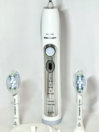 Електронна зубна щітка ( з гарантією)