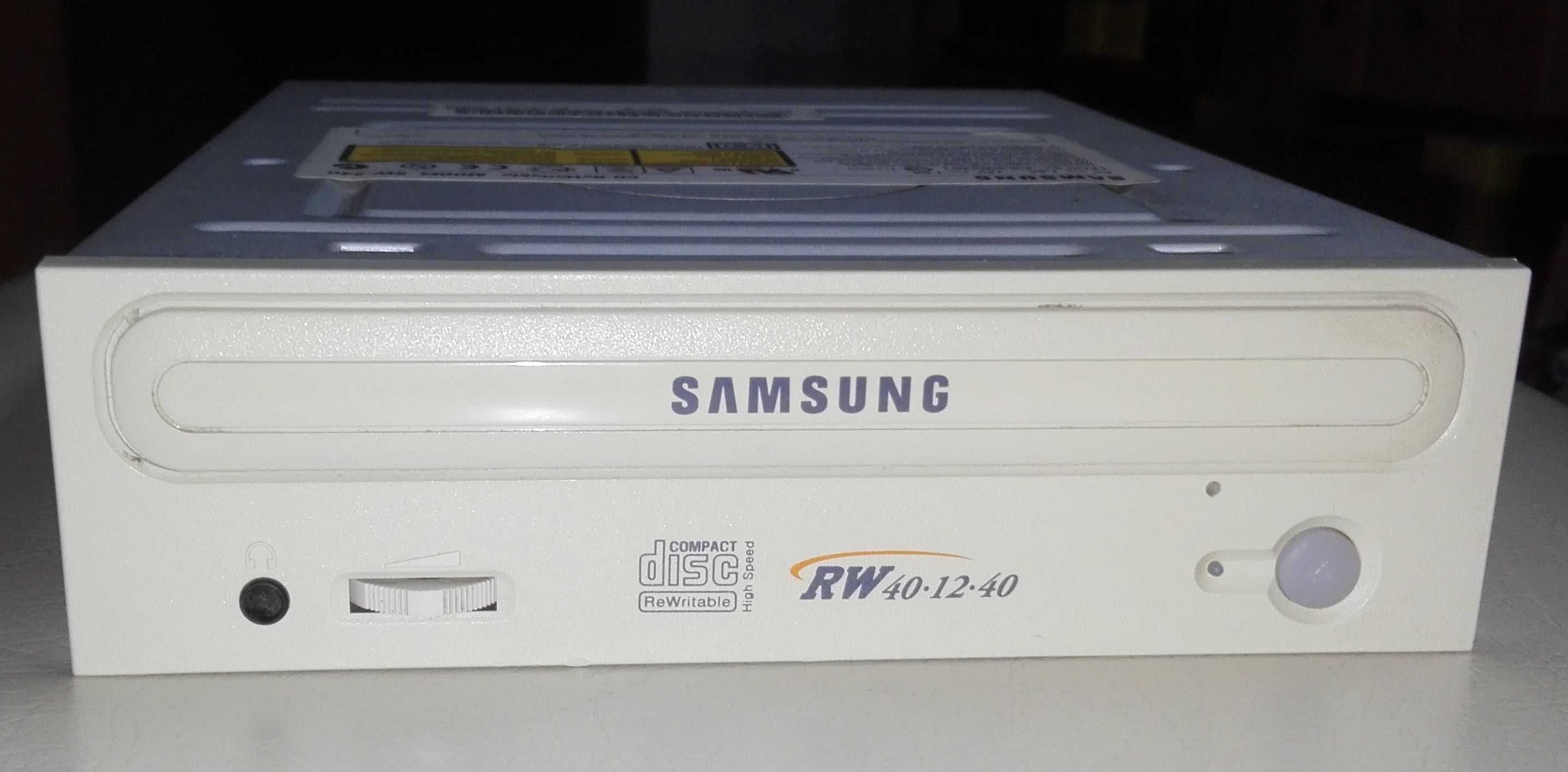 CD-ROM Toshiba-Samsung SW-252 e SW-240