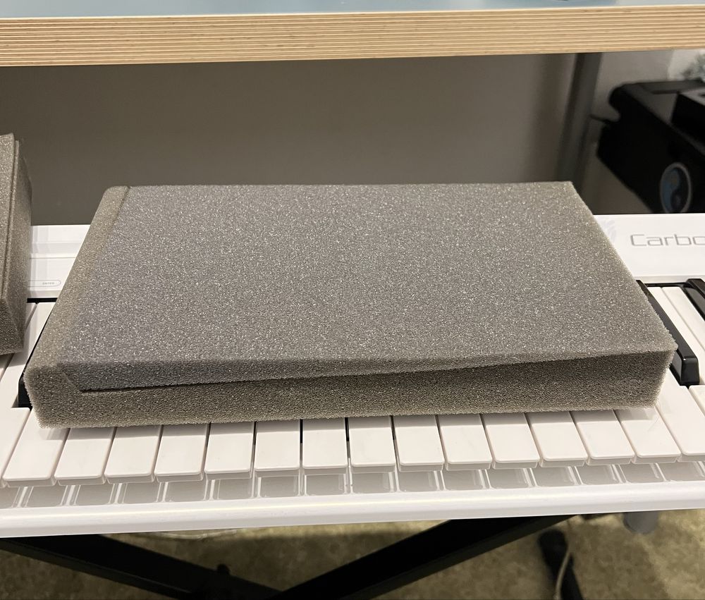Base P/Monitores Audio [t.akustik Iso-Pad 5]