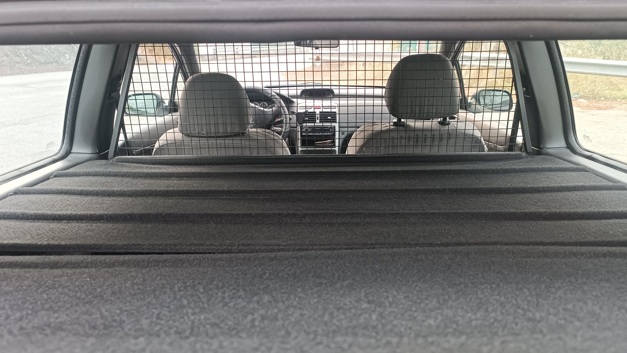 Peugeot 307 
Ac a funcionar 

280000 km
Revisão feit