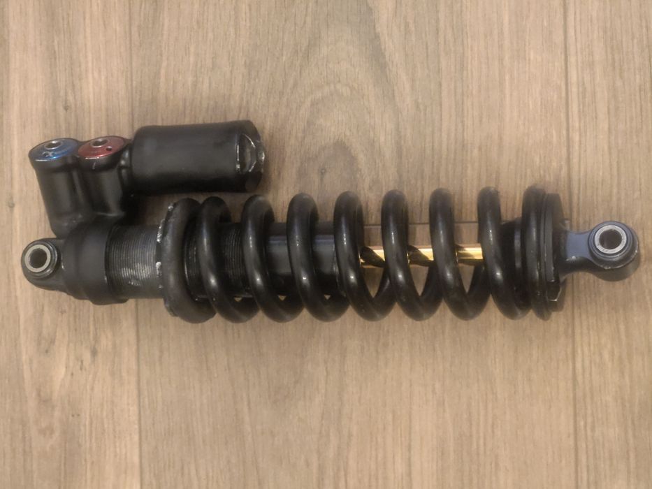 Fox dhx2 factory 241x76