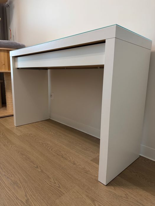 Toaletka IKEA MALM 120x41 cm