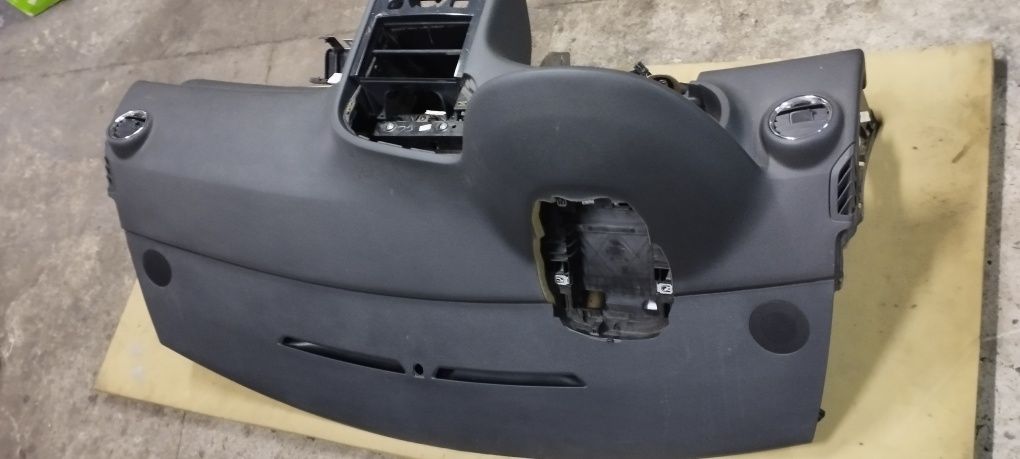 Deska rozdzielcza konsola oryginał head-up Peugeot 5008
