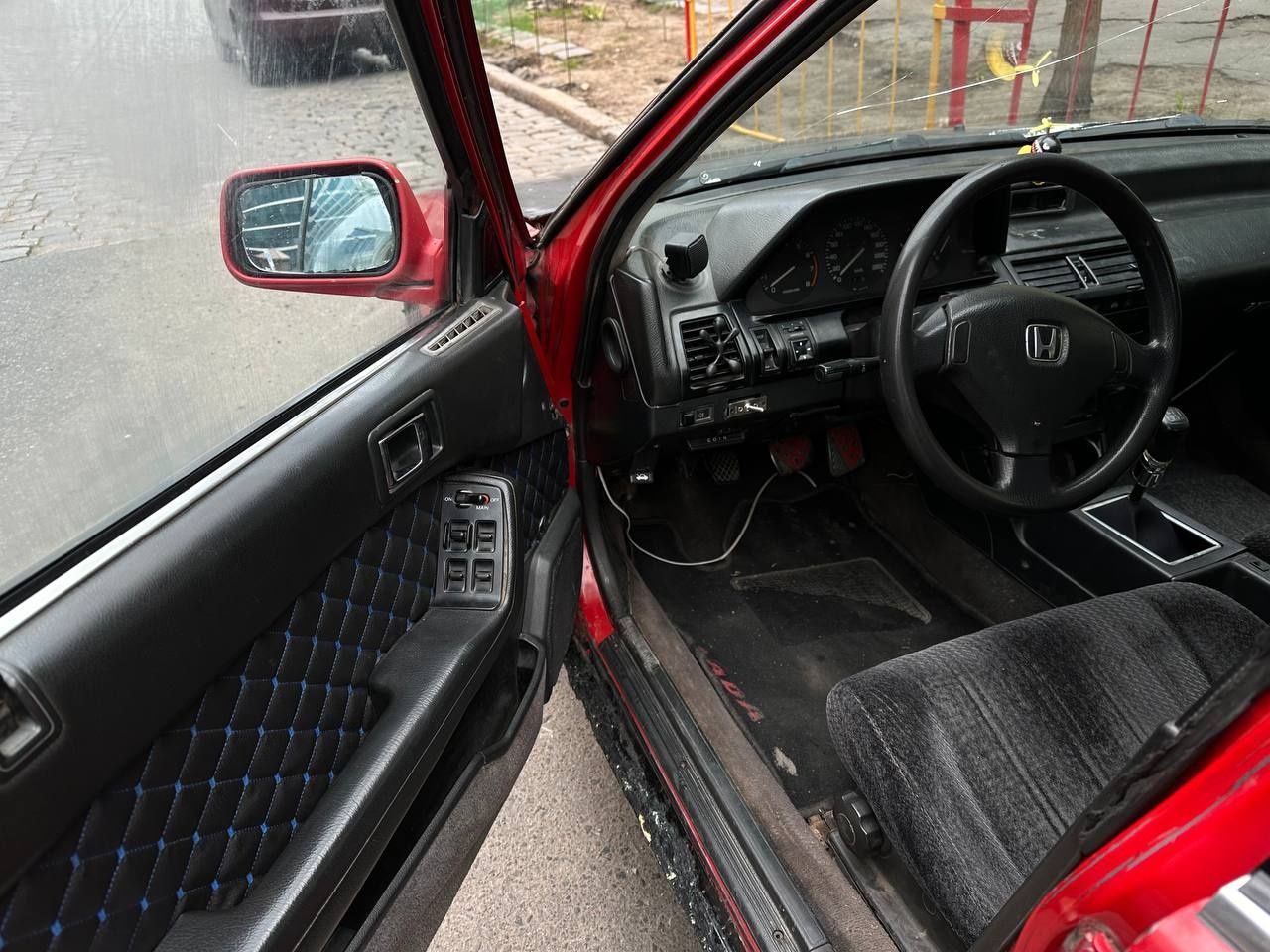 Продам машину Honda на ходу! Возможен обмен.