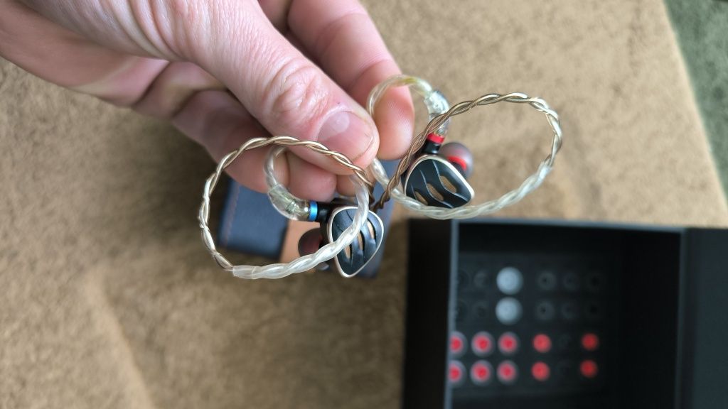 Навушники Hi-Res Fiio FH 5s