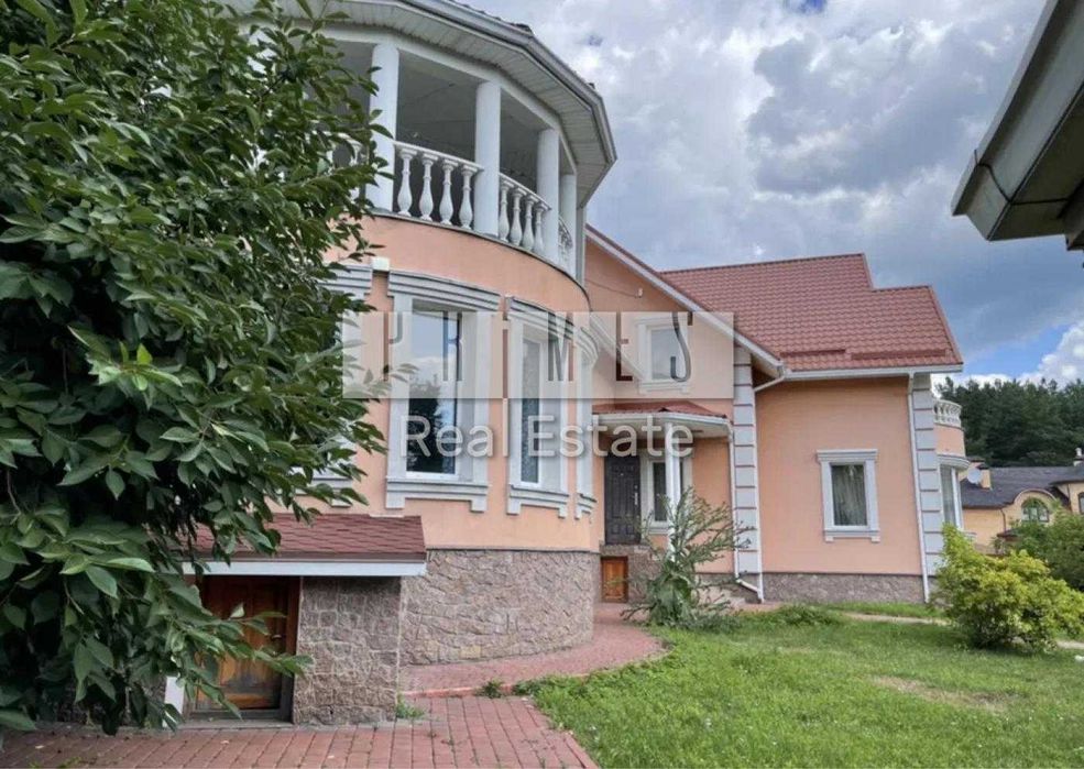 Оренда ексклюзивного будинку Стоянка корт басейн озеро на ділянці