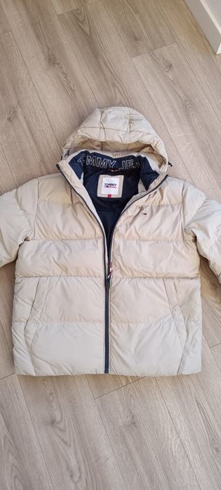 Tommy Jeans kurtka puchowa r S beżowa