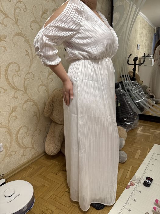 Вишукана максі-сукня з люрексом