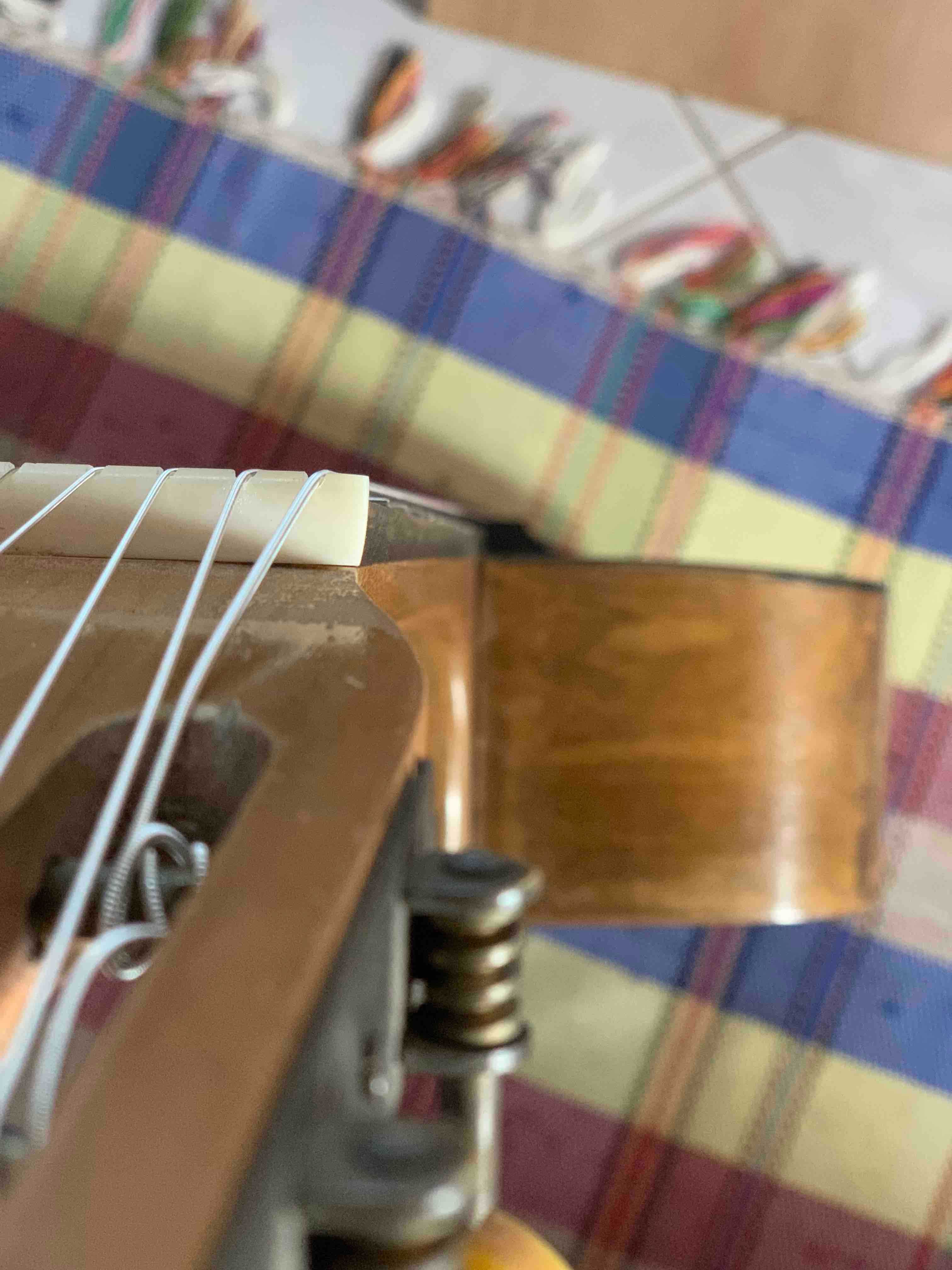 Guitarra acustica Gipsy jazz Di mauro anos 50 grande boca