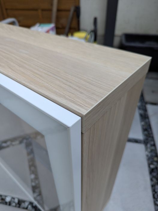 Szafka witrynka ścienna Ikea Besta + drzwi Glassvik 60x22x64