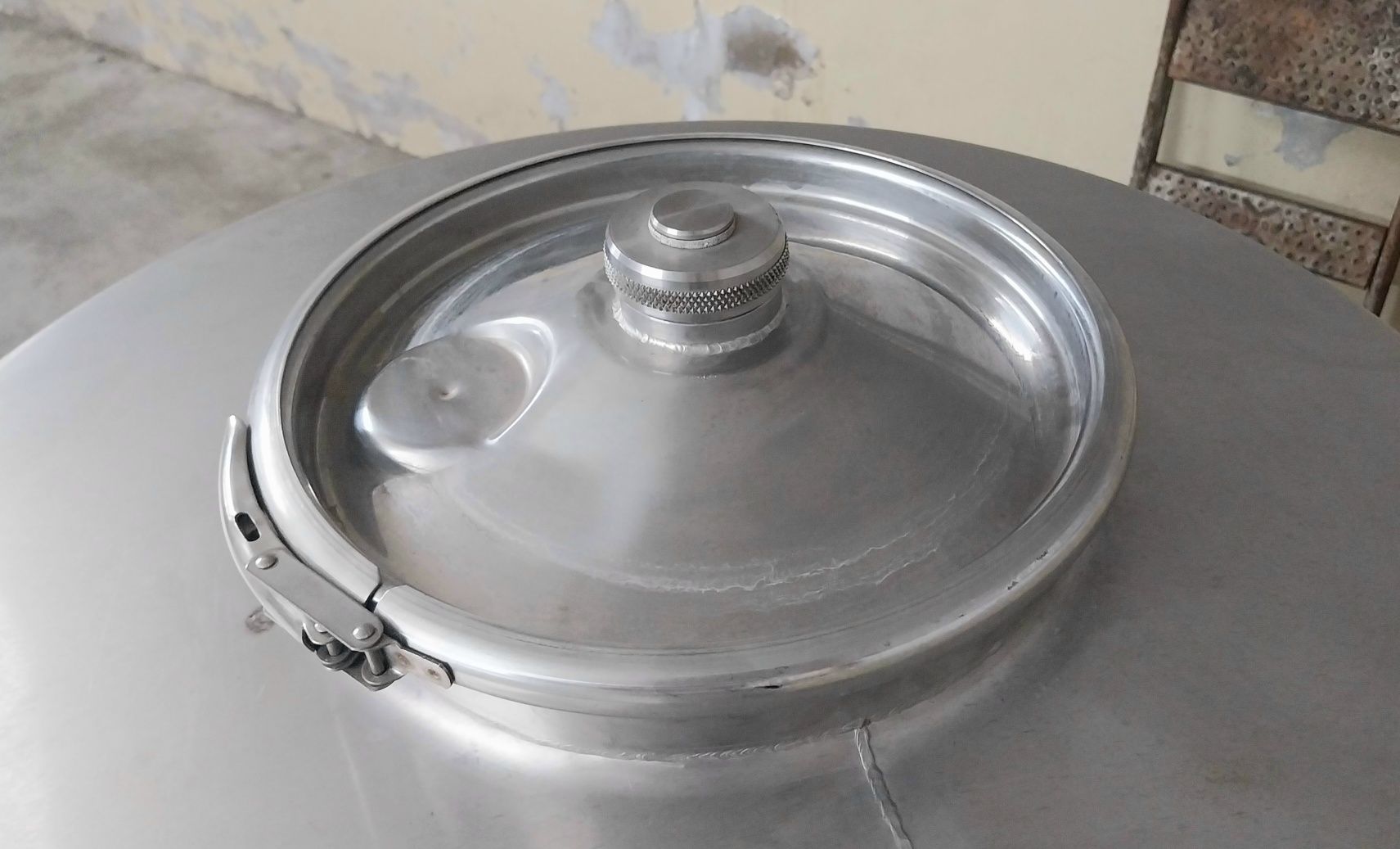 Cuba inox 550L c/ nova , lavada e pronta a usar